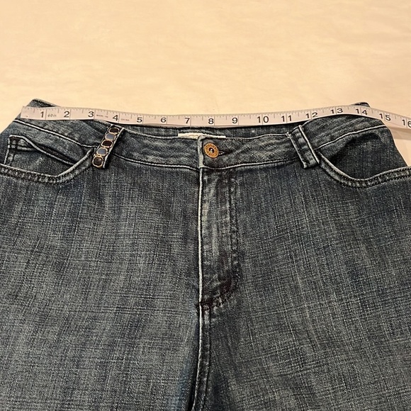 St. John Sport Boot Cut Size 8 - Picture 3 of 16